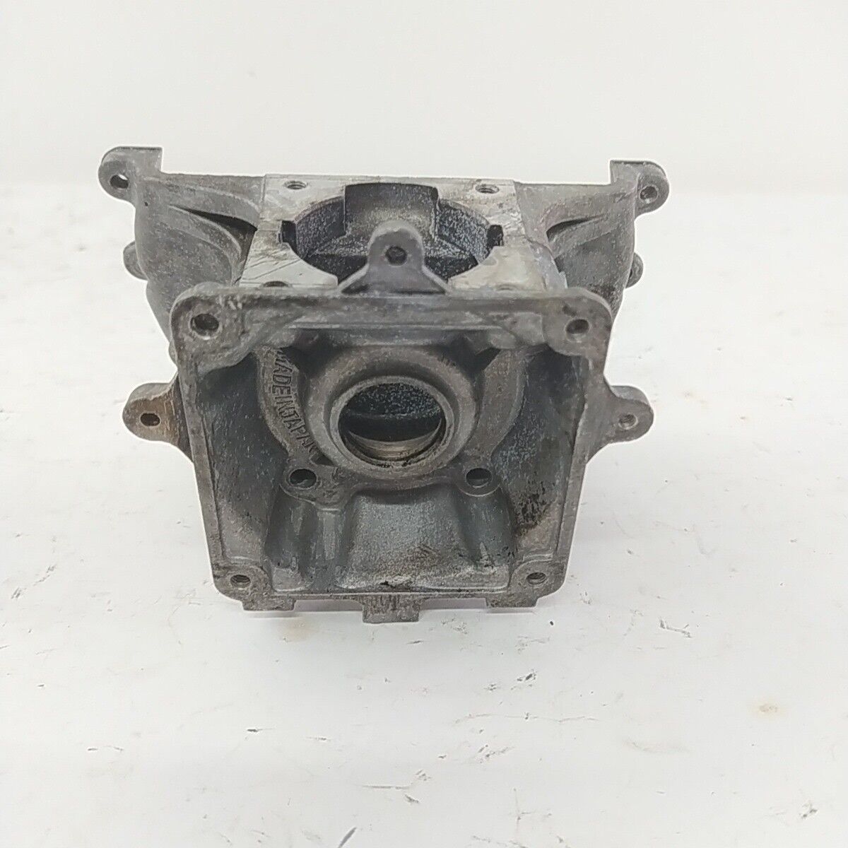 ricambio BASAMENTO CILINDRO motore usato per decespugliatore KAWASAKI TD 33