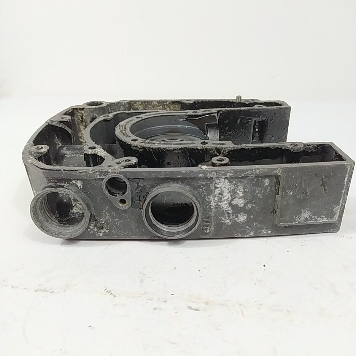 CARTER MOTORE lato sinistro VOLANO SX PER MOTOSEGA OPEM SUPER 157 ricambi usati