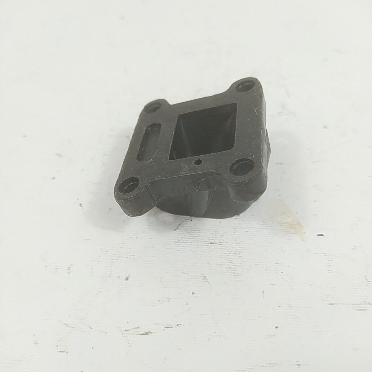 COLLETTORE ASPIRAZIONE CARBURATORE per decespugliatore BLUE BIRD NPM 03 usati
