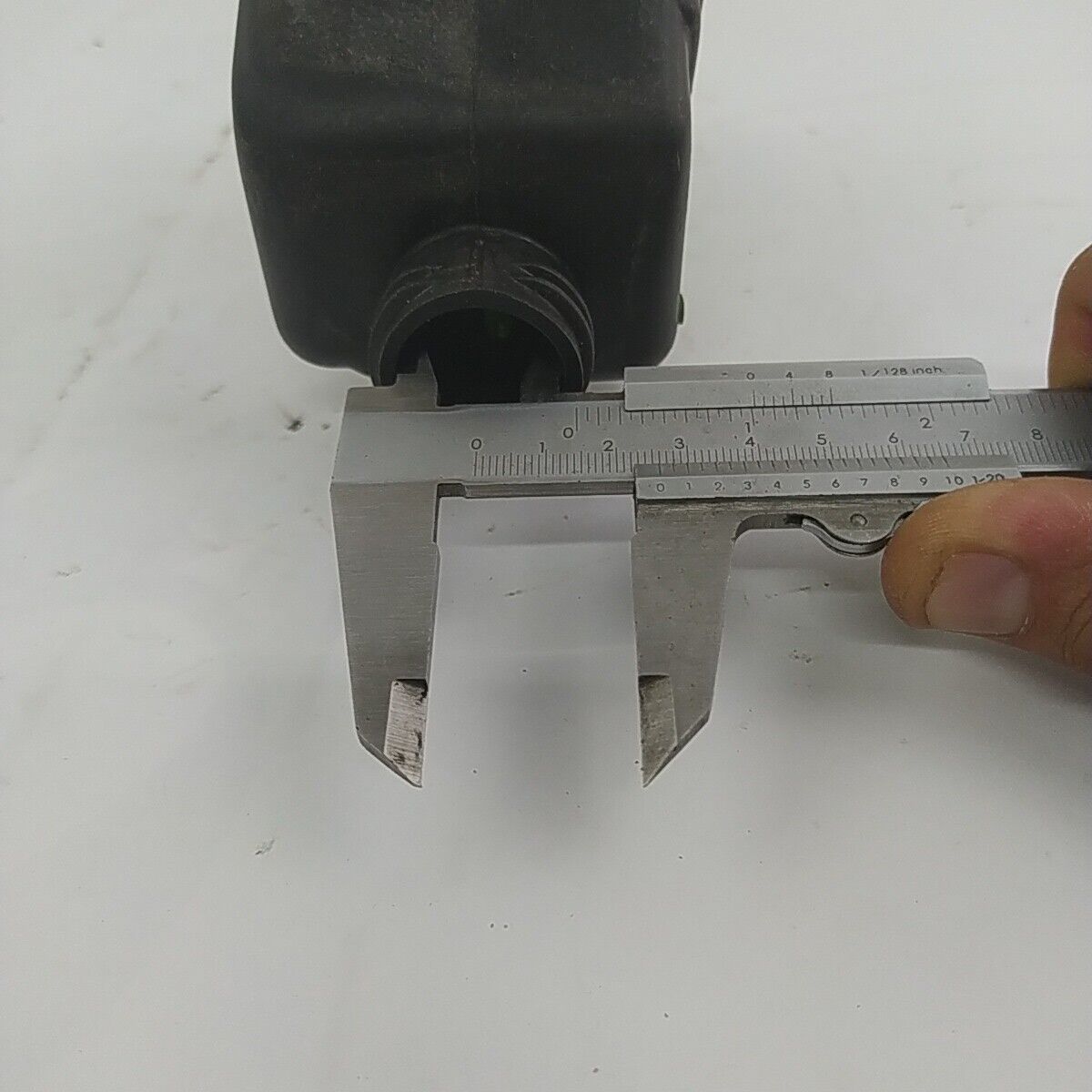 Ricambi SERBATOIO CARBURANTE BENZINA motosega MCCULLOCH  eager beaver 2014 usato