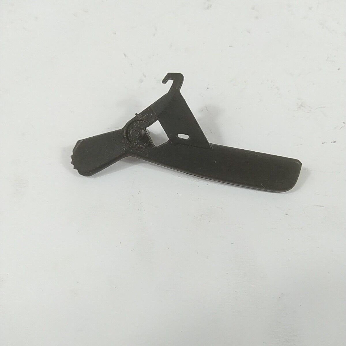 Ricambi COMANDI INTERRUTTORE ACCELERAZIONE per motosega ALPINA CASTOR 41 usati