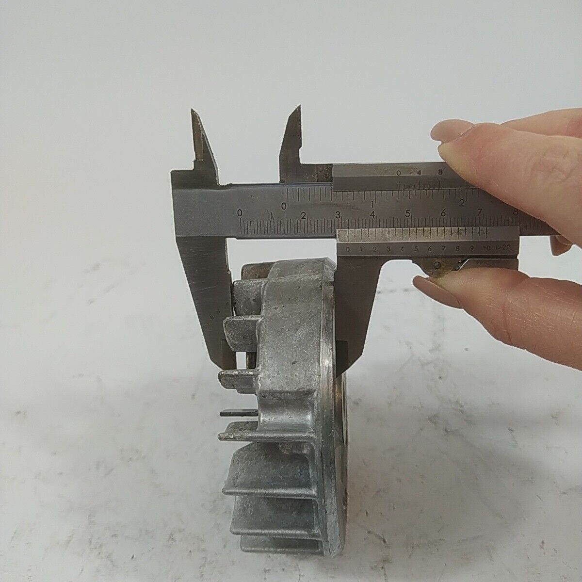 motosega CASTOR ALPINA 450 ricambio VOLANO MAGNETICO di avviamento start usato