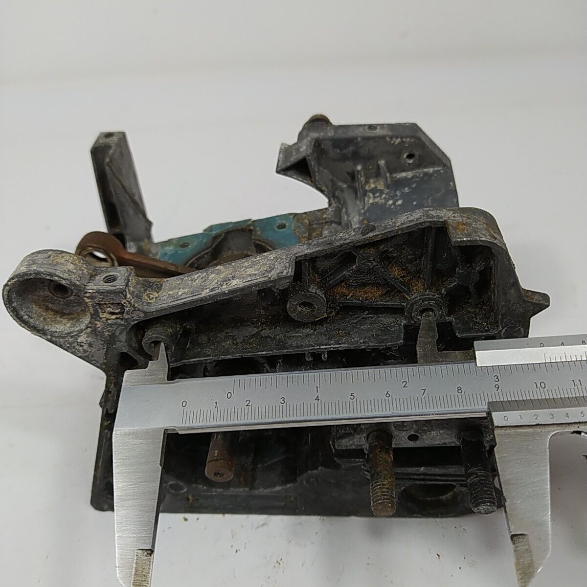 Ricambio CARTER BASAMENTO ALBERO MOTORE PER MOTOSEGA ALPINA CASTOR CP 510 usato 