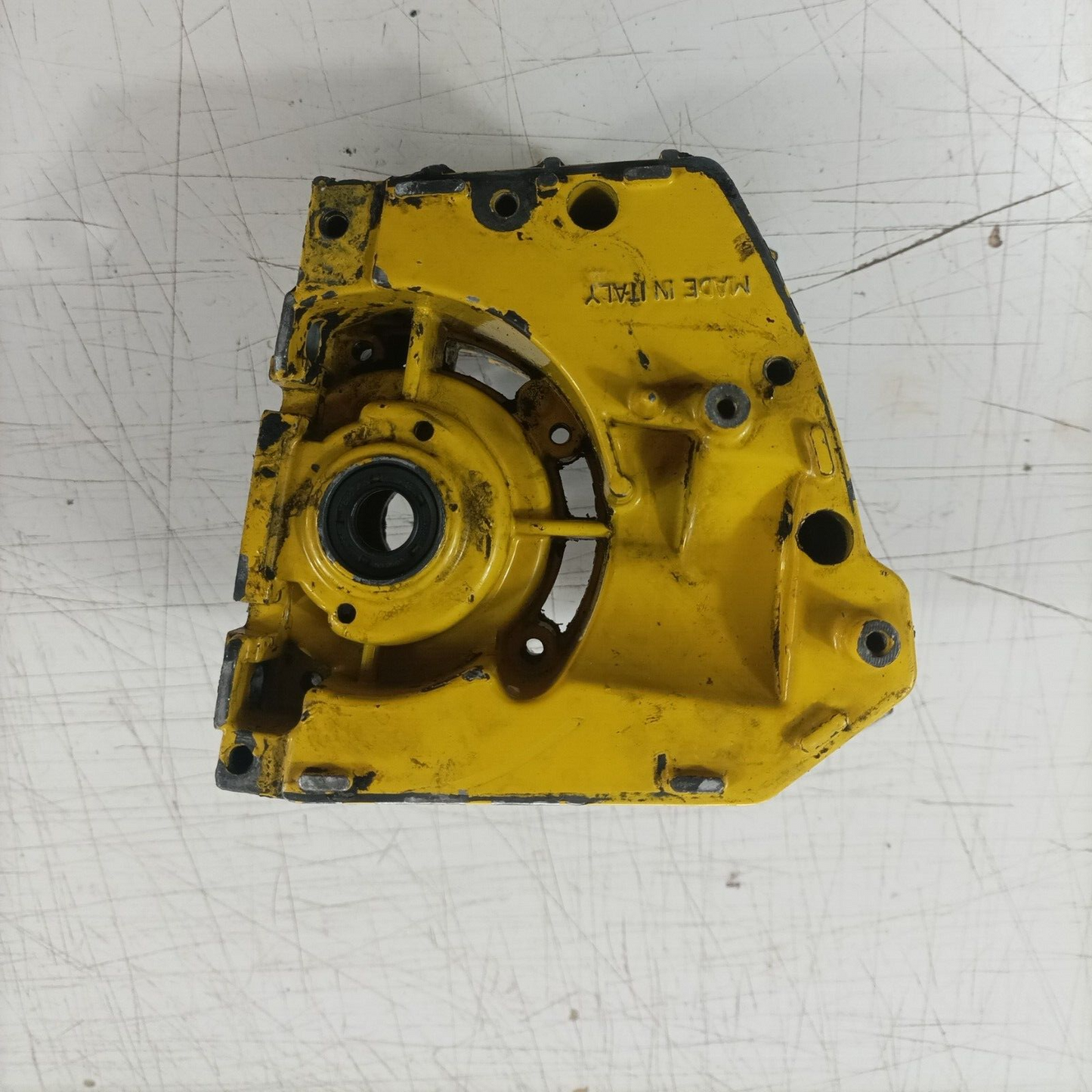 ricambi usati CARTER BASAMENTO CILINDRO PER MOTOSEGA ALPINA PROF castor  45