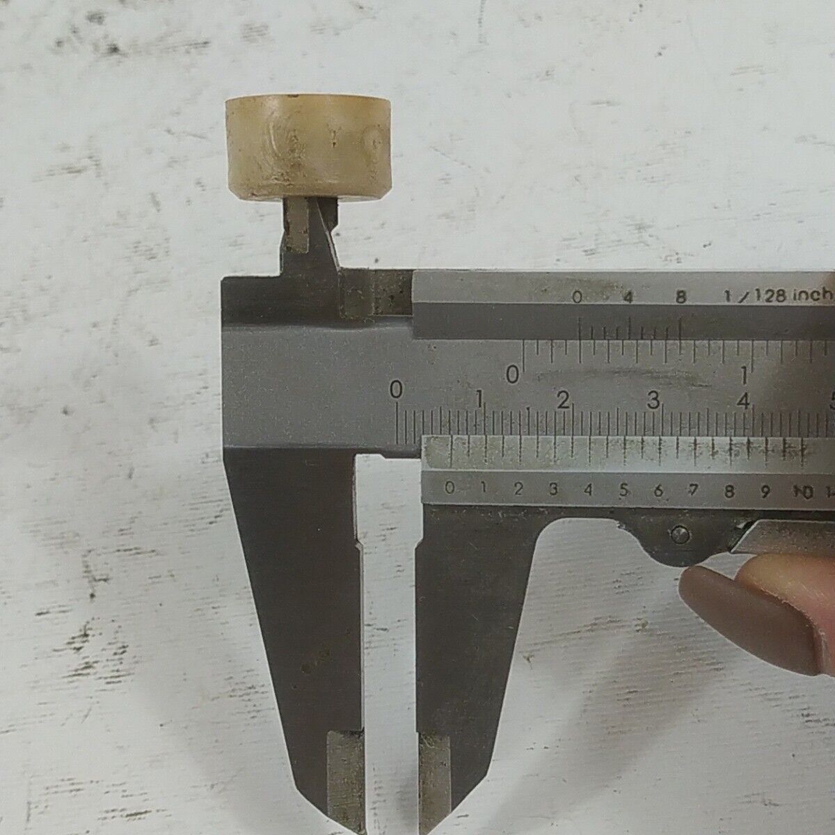 Ricambi usati per decespugliatore MCCULLOCH BP 38 SUPPORTI SERBATOIO CARBURANTE