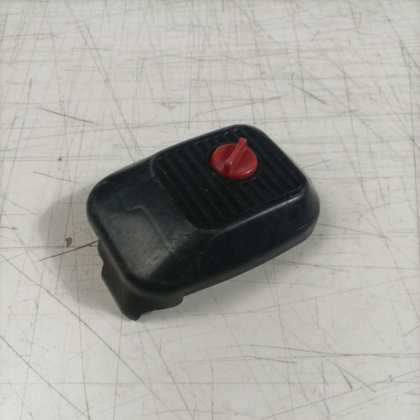 coperchio filtro aria CON VITE PER MOTOSEGA SANDRIGARDEN MTD CS 36 ricambi usati