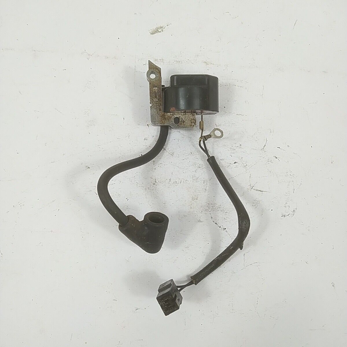 Ricambio per decespugliatore KING 40 CS BOBINA DI ACCENSIONE 13700 00 C usato