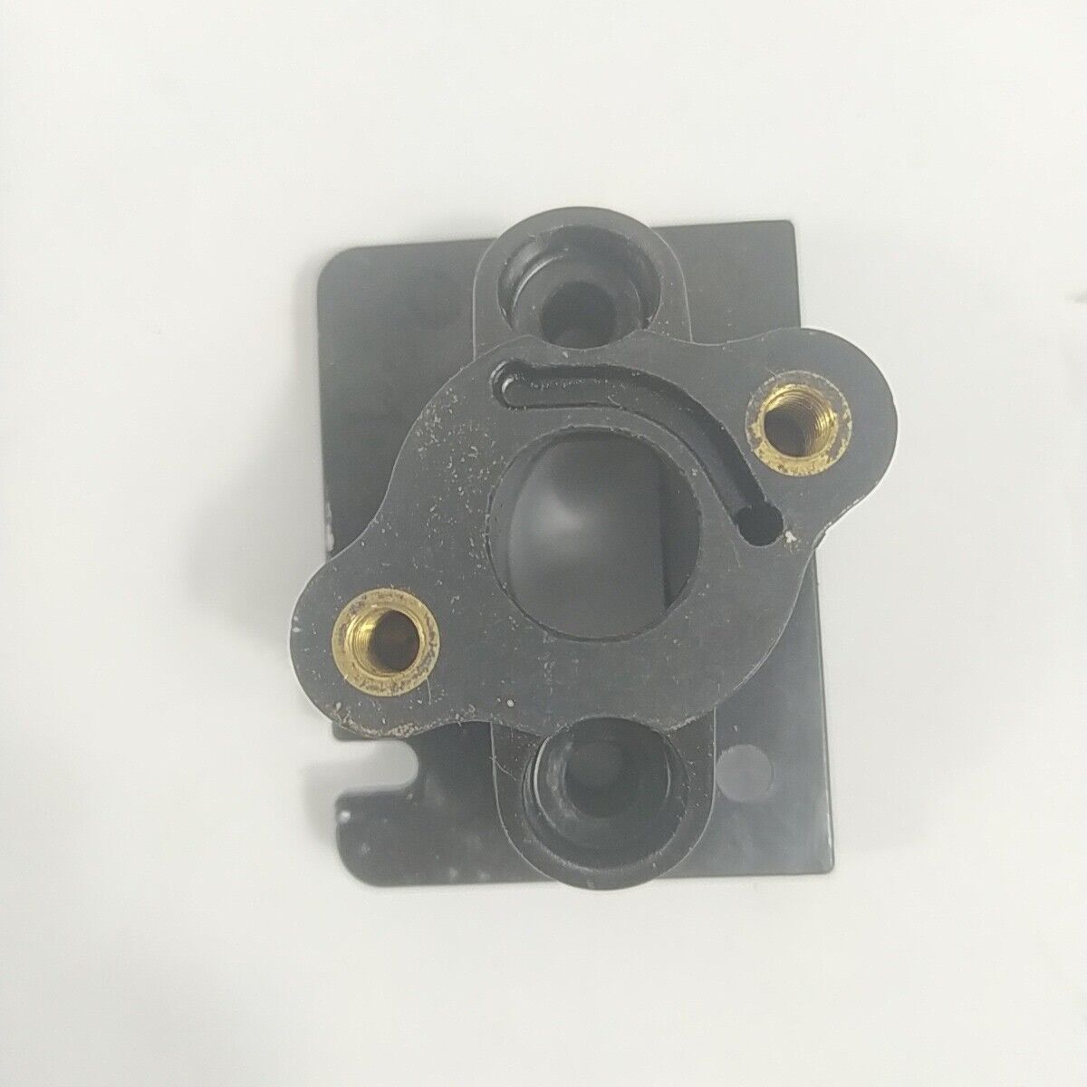 Ricambio FLANGIA COLLETTORE ASPIRAZIONE CARBURATORE DECESPUGLIATORE ALPINA usato