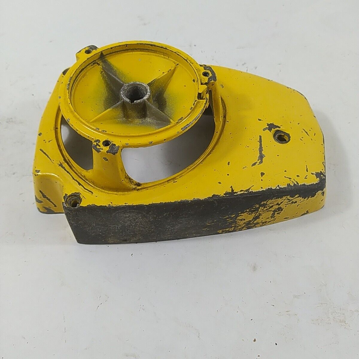 Ricambi COPERCHIO COPRI AVVIAMENTO PER MOTOSEGA MCCULLOCH PRO MAC 555 usati