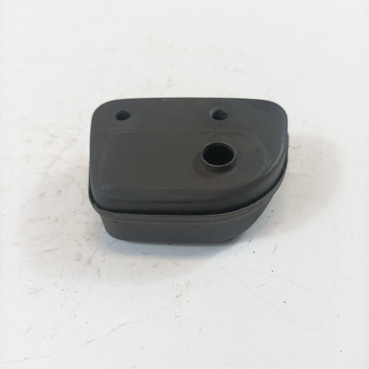 marmitta SCARICO SILENZIATORE MOTOSEGA OLEOMAC 931 932 EFCO 131 ricambi usati
