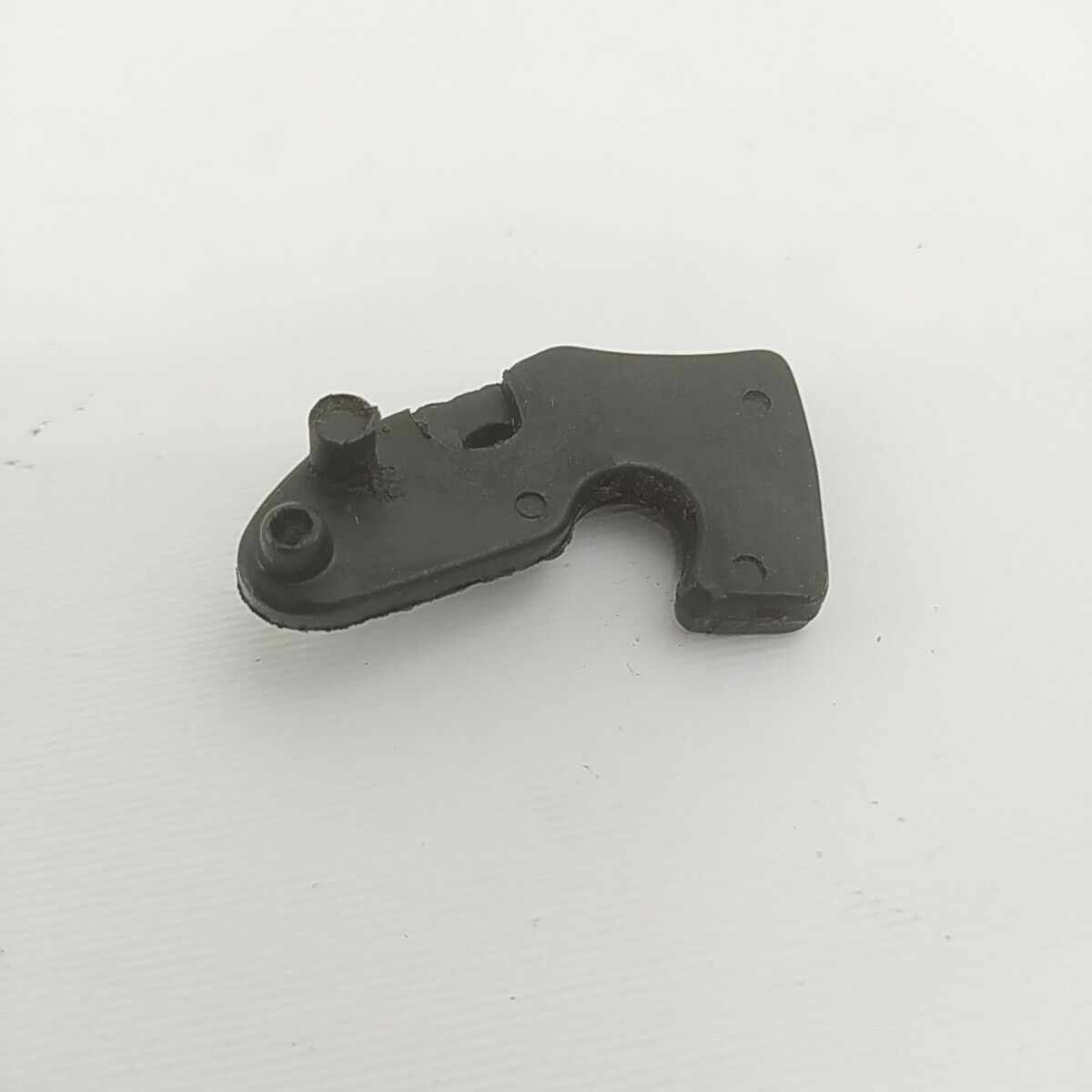 ricambi COMANDO ACCELERAZIONE TASTO GAS Per motosega castor ALPINA PROF 70 usati