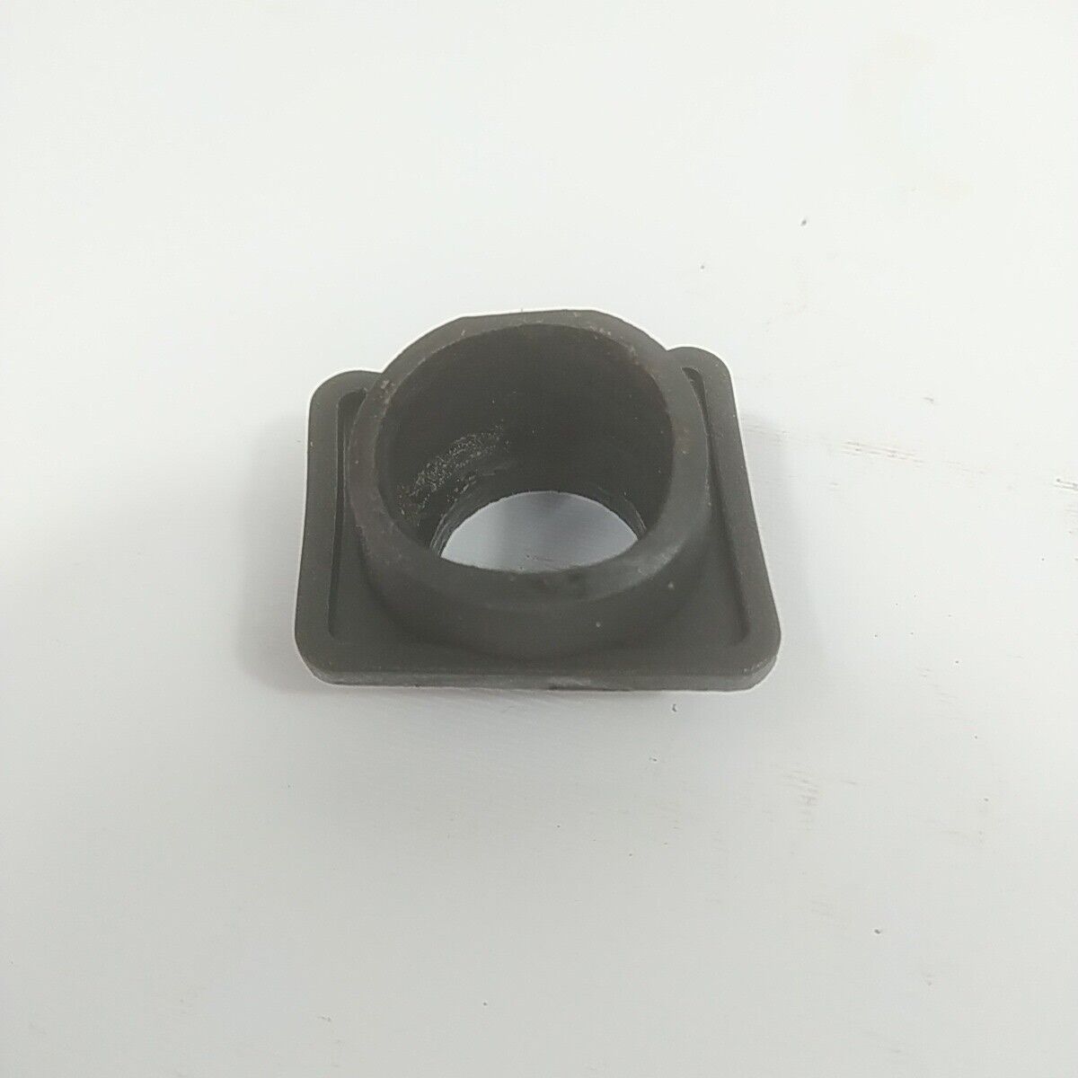 Ricambio per motosega ALPINA 500 gommini carburatore supporti vibrazione usato