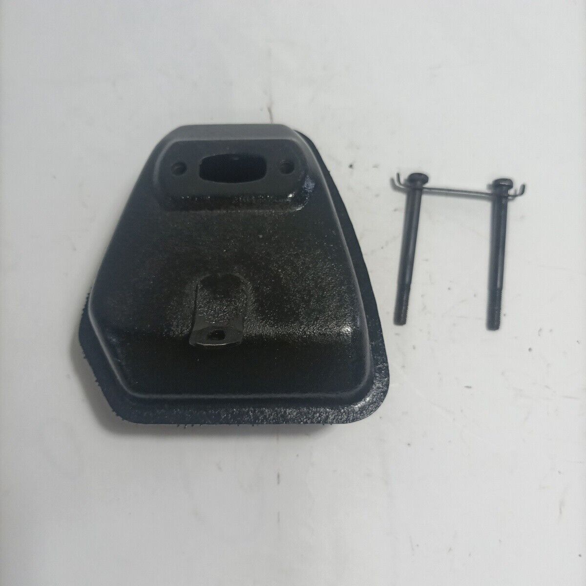 MARMITTA SILENZIATORE per decespugliatore EMAK EFCO 8260 Oleomac ricambio usato