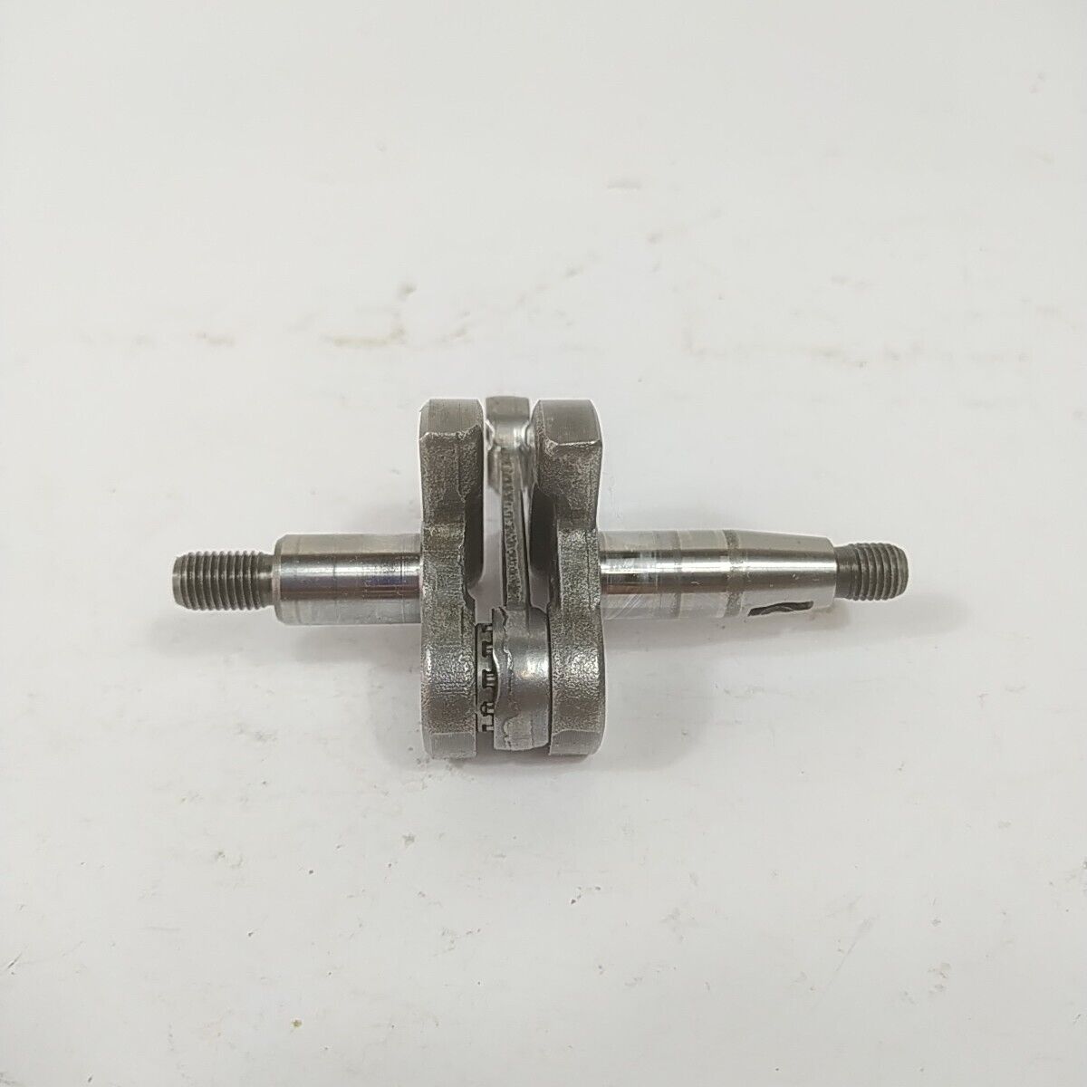 Ricambio per decespugliatore EFCO 8250 ALBERO MOTORE ORIGINALE usato