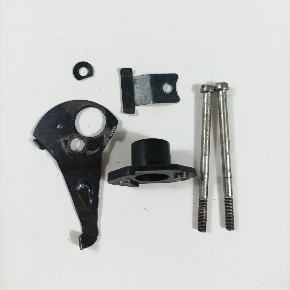 Vari ricambi motore usati per motosega ALPINA CASTOR 45 compatibile con 40 41