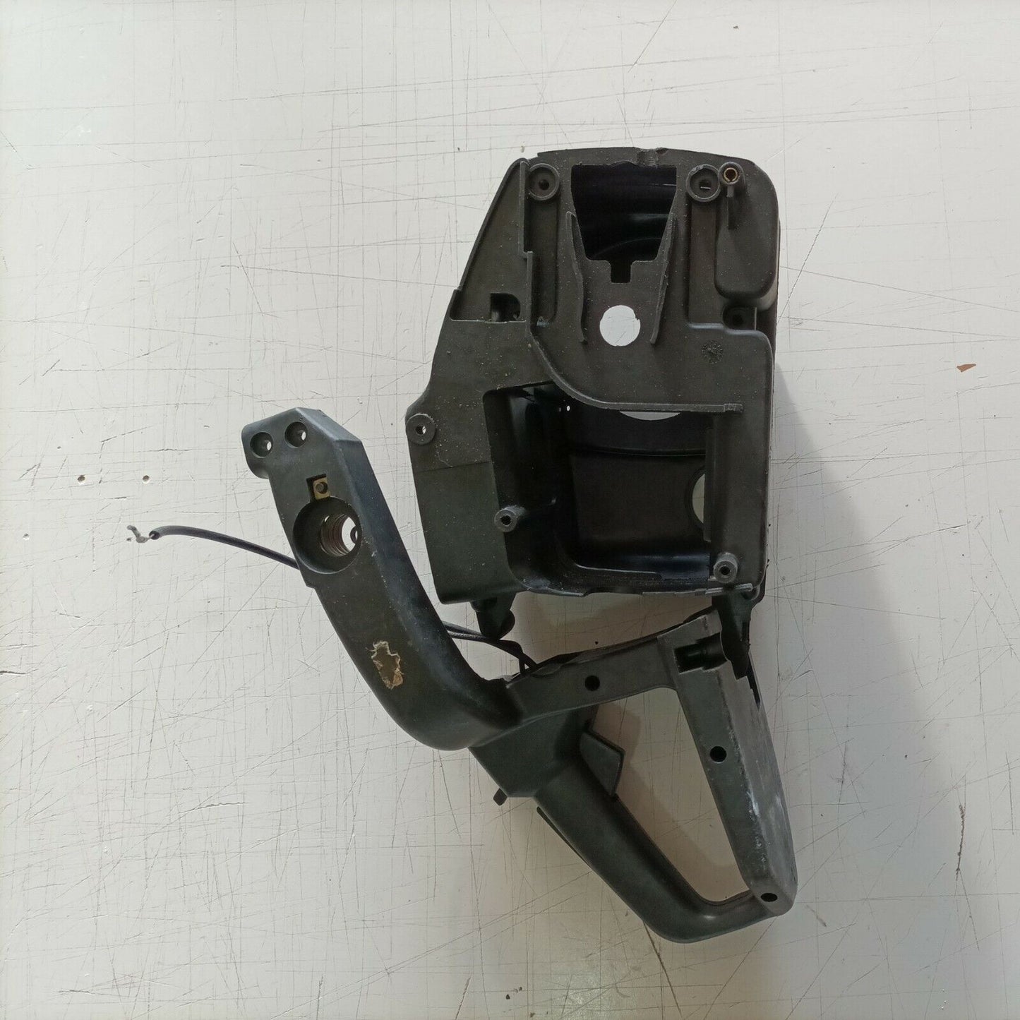 IMPUGNATURA MANICO ACCELERAZIONE PER MOTOSEGA MCCULLOCH MACCAT 839 ricambi usati
