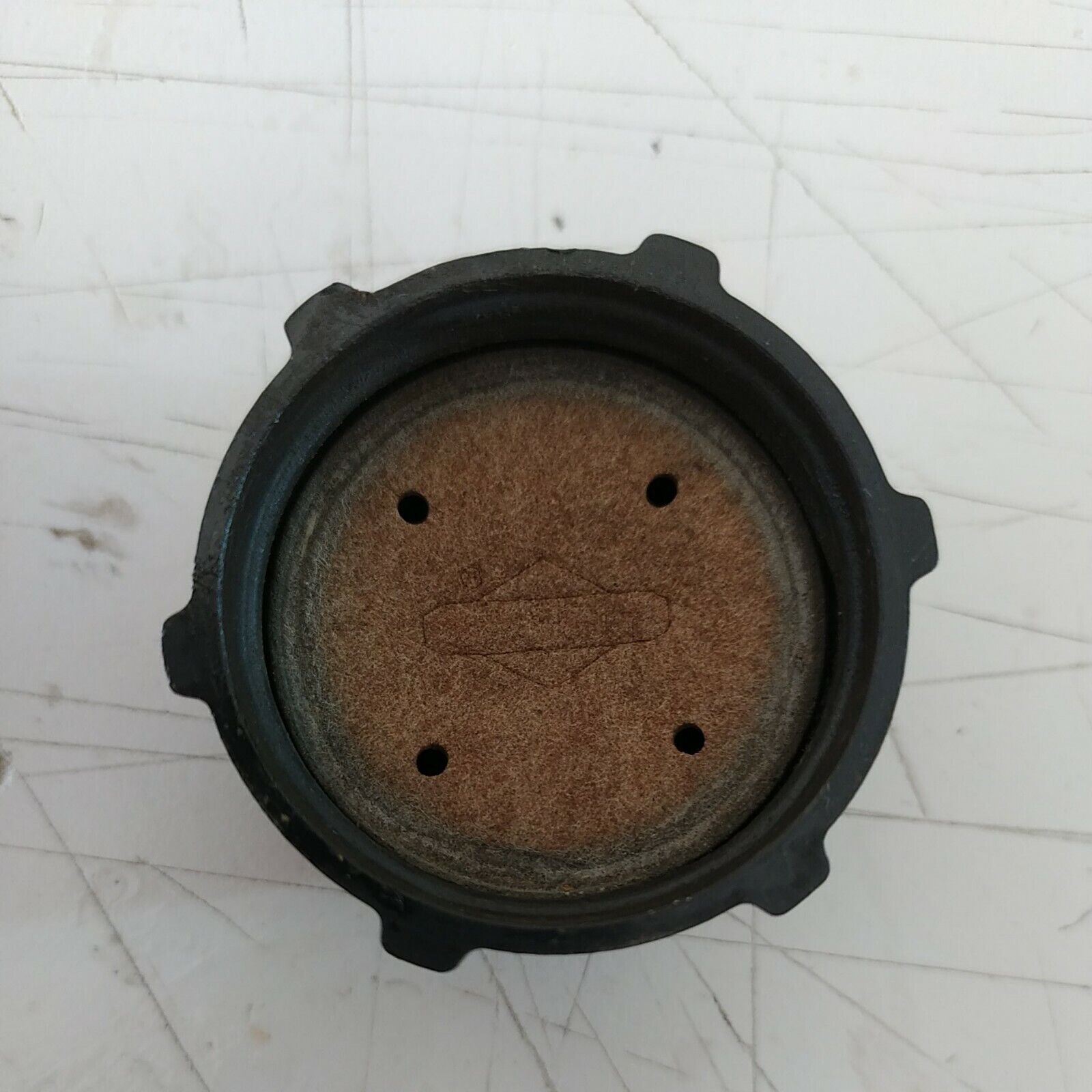 TAPPO CARBURANTE SERBATOIO BRIGGS & STRATTON TOSAERBA XC 35 ricambi usati