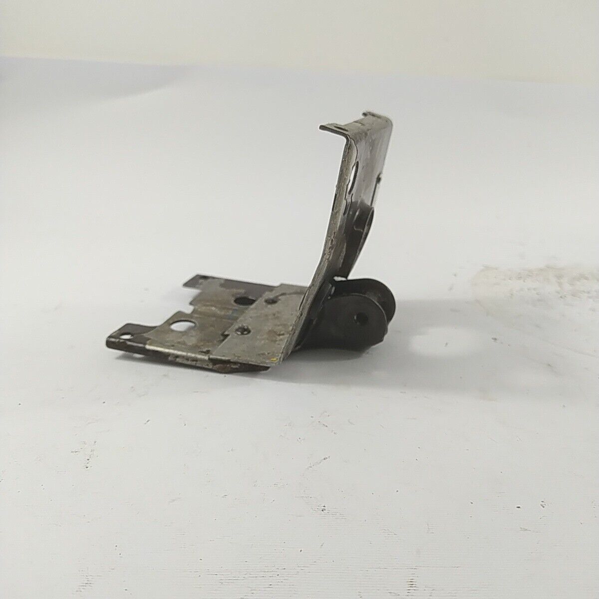 ricambio COPERCHIO COPRI MOTORE TELAIO MANICO Per motosega ALPINA PROF 70 usati