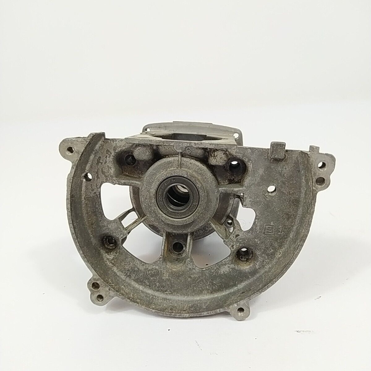 CARTER BASAMENTO ALBERO MOTORE per decespugliatore ECHO SRM 2455 ricambi usati