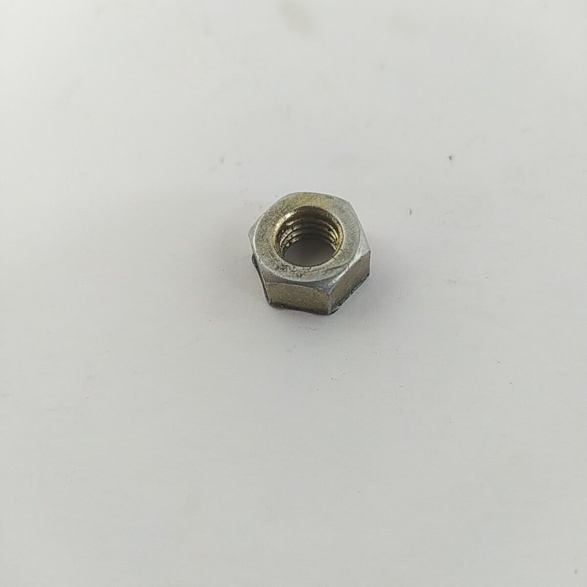 Ricambio usato FERMO chiavetta E DADO VOLANO per MOTOSEGA Echo 330 EVL