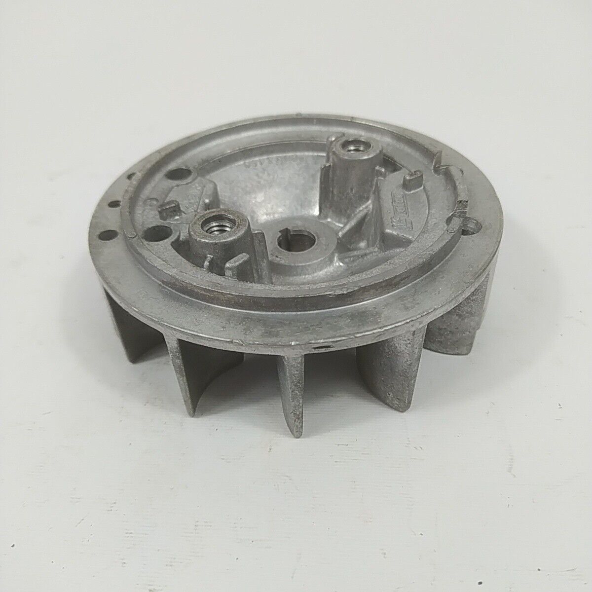 Ricambio per decespugliatore EFCO 8420 8425 VOLANO MAGNETICO DI AVVIAMENTO usato