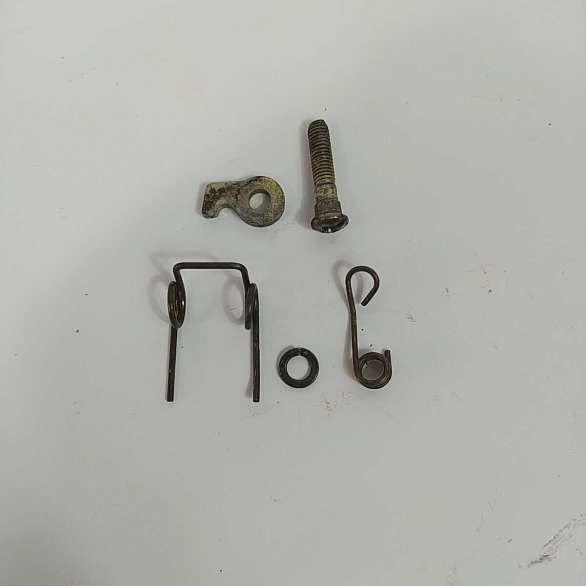 ricambio usato PROTEZIONE BLOCCO FRIZIONE CATENA per motosega CASTOR 438