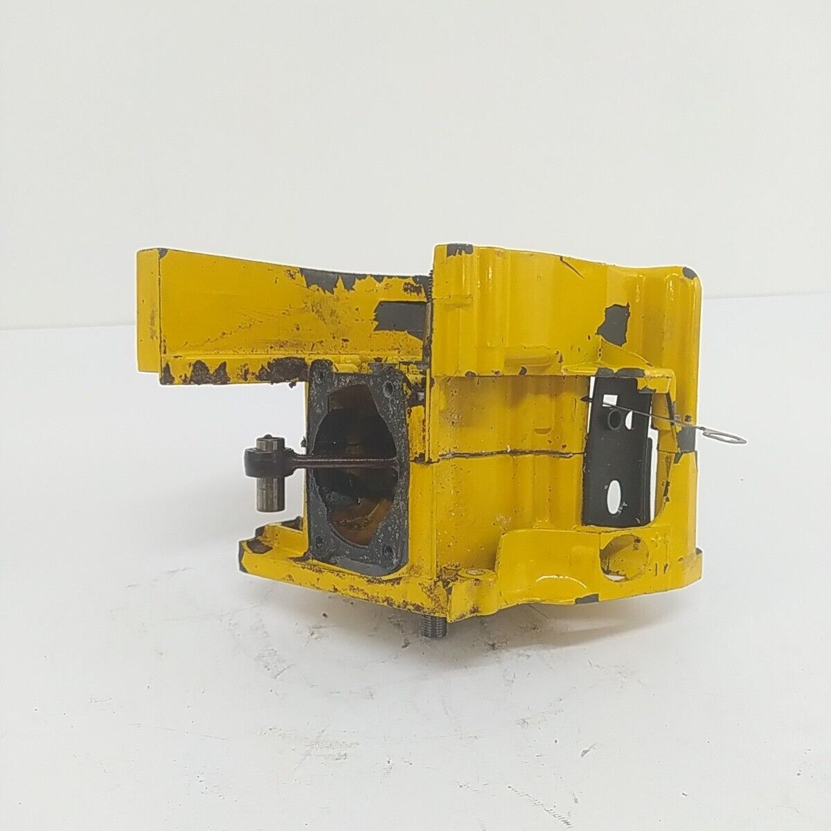 Ricambi per MOTOSEGA ALPINA P 34 castor usati BASAMENTO ALBERO MOTORE 