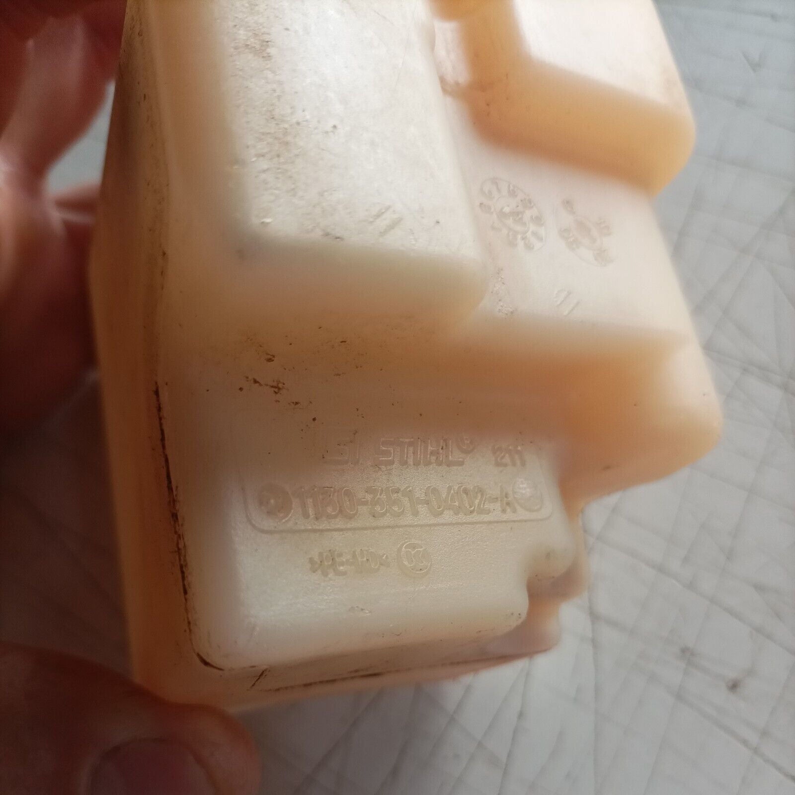 SERBATOIO CARBURANTE MISCELA PER MOTOSEGA STIHL MS 170 180 018 017 ricambi usati