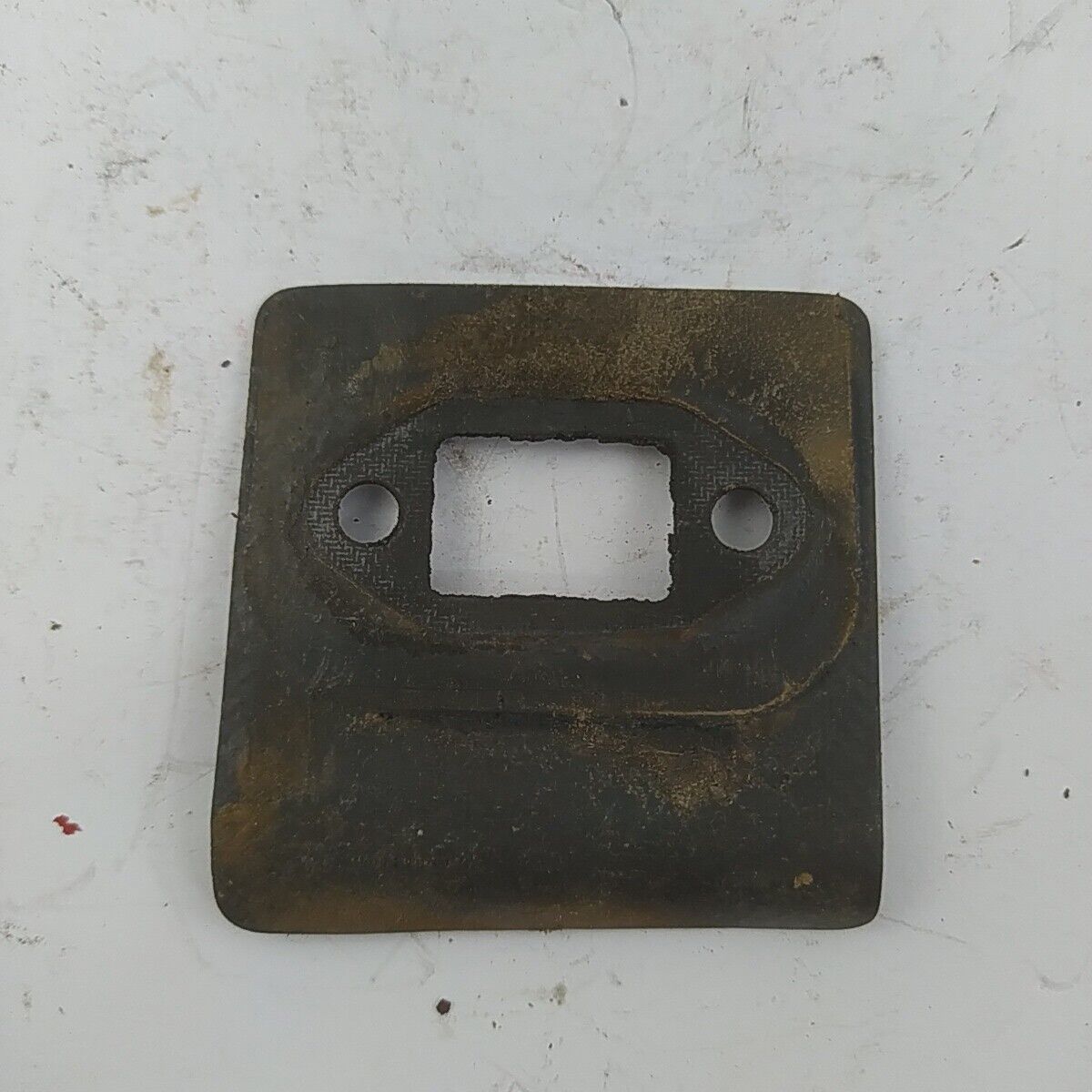 Ricambi MARMITTA TERMINALE DI SCARICO usati decespugliatore Komatsu ZENOAH G5K