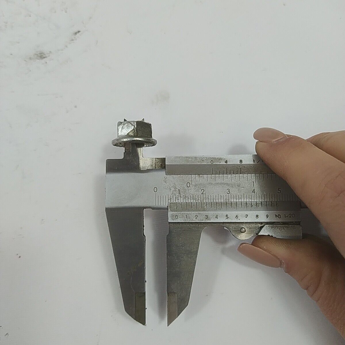 Ricambi usati STAFFA SUPPORTO MOTORE A ZAINO per decespugliatore MITSUBISHI T200