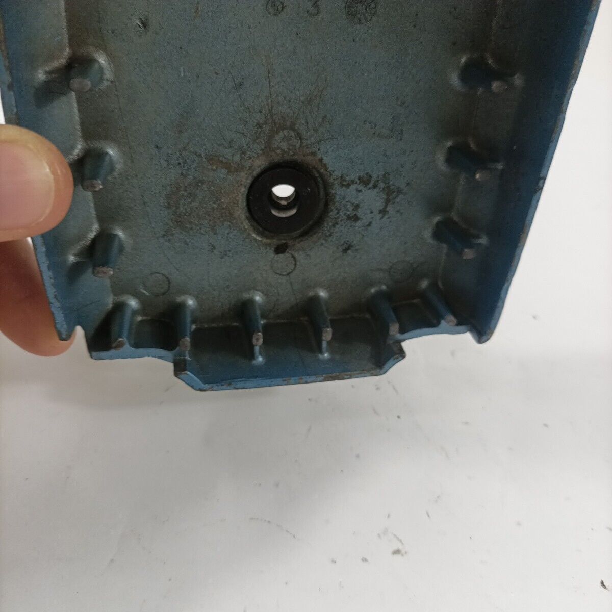 Ricambi copri COPERCHIO FILTRO ARIA CARBURATORE usati MOTOSEGA HOMELITE XL - 12
