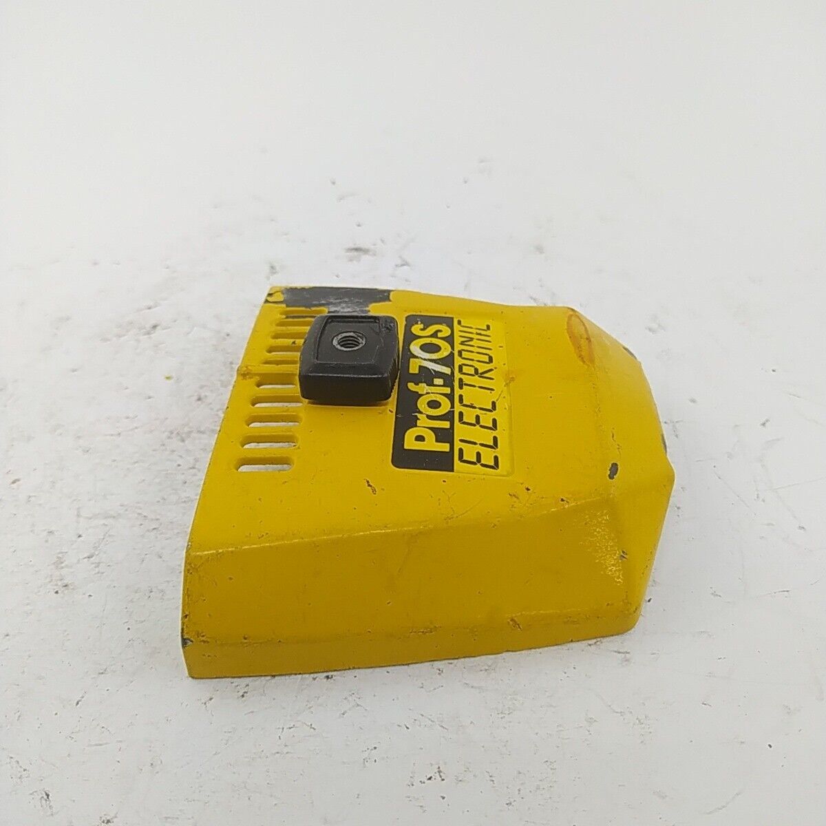 ricambio COPERCHIO FILTRO ARIA CARBURATORE Per motosega ALPINA PROF 70 S usati