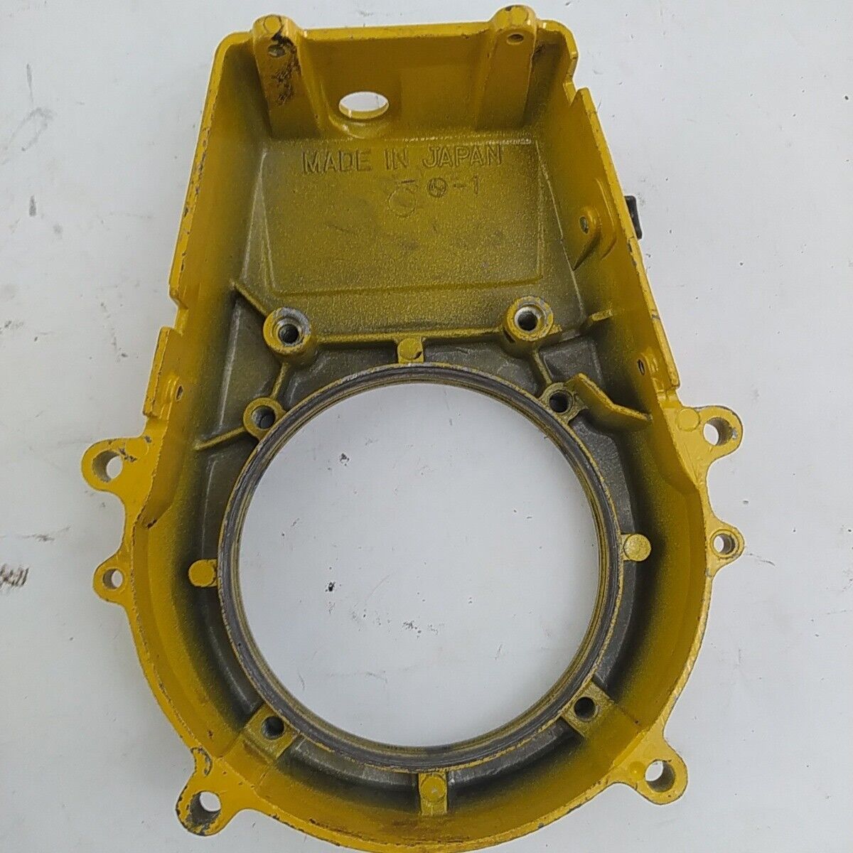 ricambio COPERCHIO VOLANO di accensione usato per decespugliatore KAWASAKI TD 33