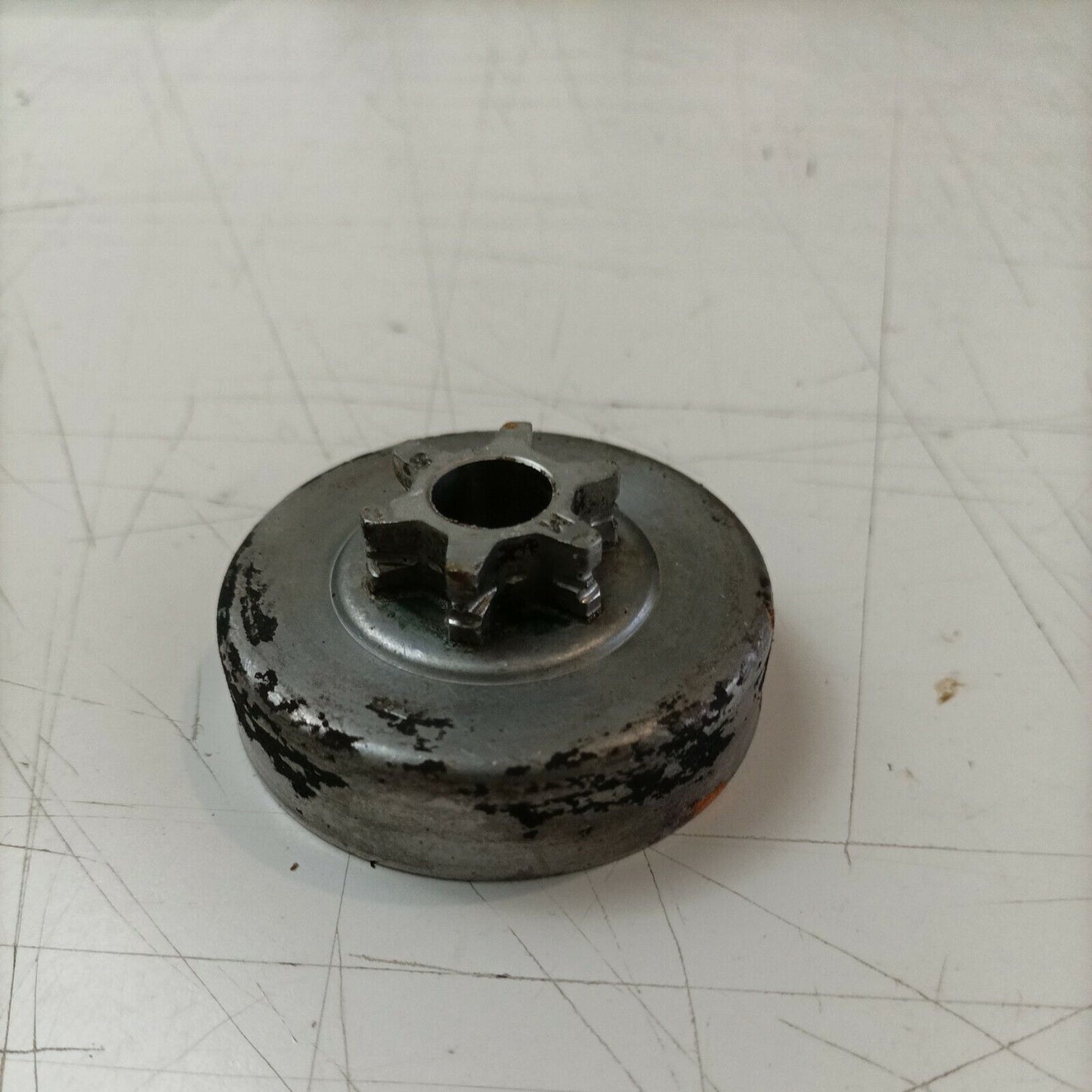 FRIZIONE E CAMPANA originale PER MOTOSEGA POULAN 2000 2.0 C.I ricambi usati