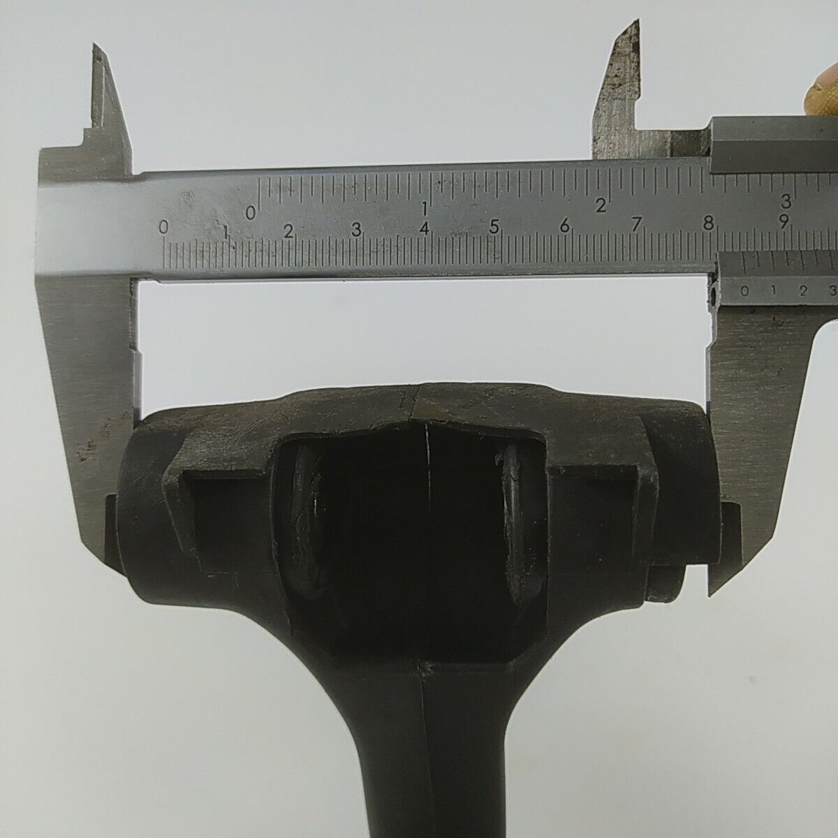 Ricambi MOTOSEGA EFCO BLITZ 35 OLEOMAC usati MANIGLIA IMPUGNATURA COMANDI MANICO