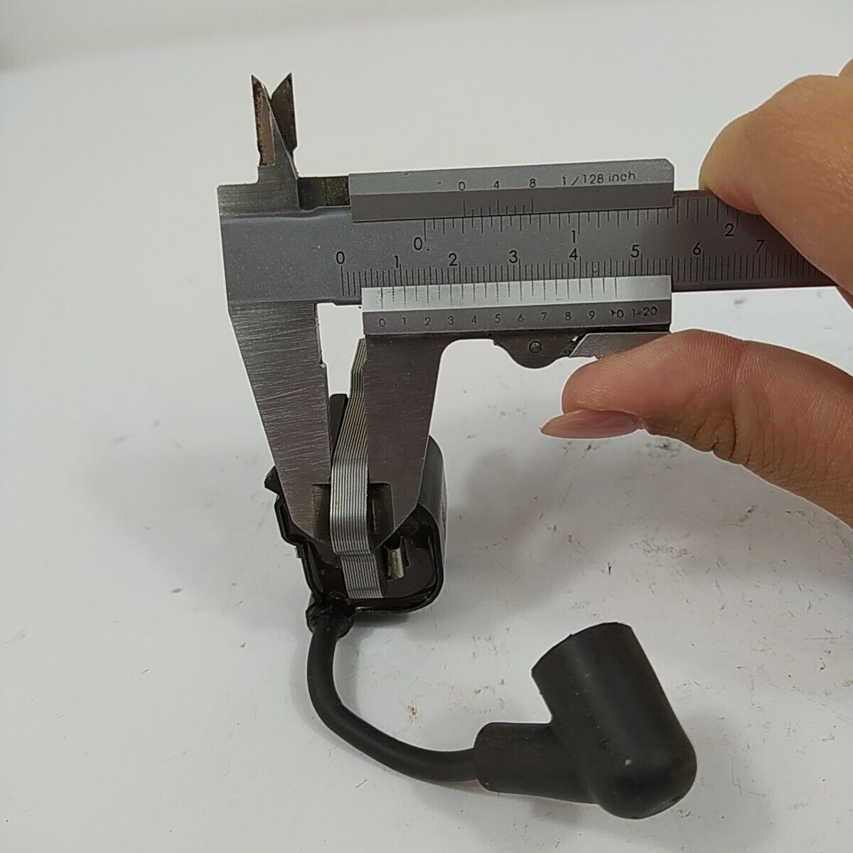 BOBINA di ACCENSIONE PER MOTOSEGA sthil e STIHL ms 170 180 018 017 ricambi usati