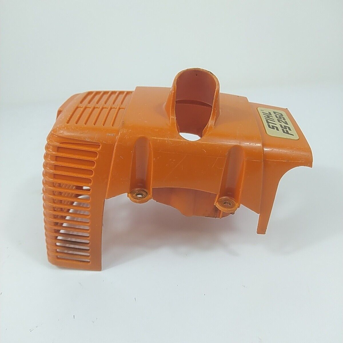 Ricambio per decespugliatore STIHL FS 250 COPERCHIO COPRI MOTORE CILINDRO usato