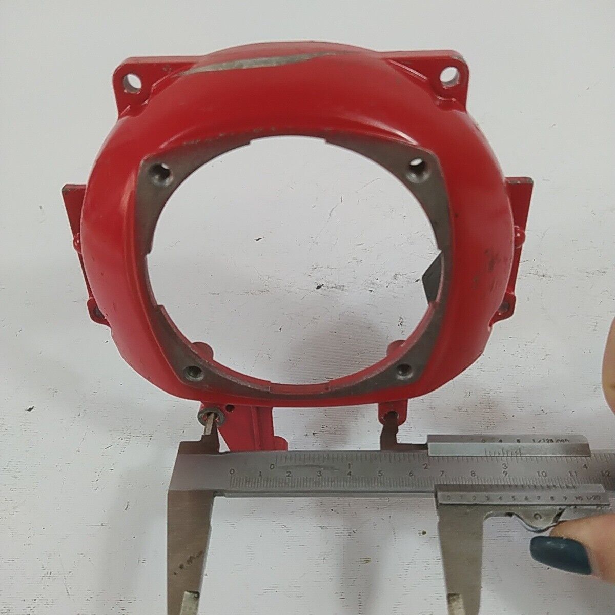 Ricambio CARTER SUPPORTO COPERCHIO CAMPANA usato per decespugliatore ZENOAH G43L