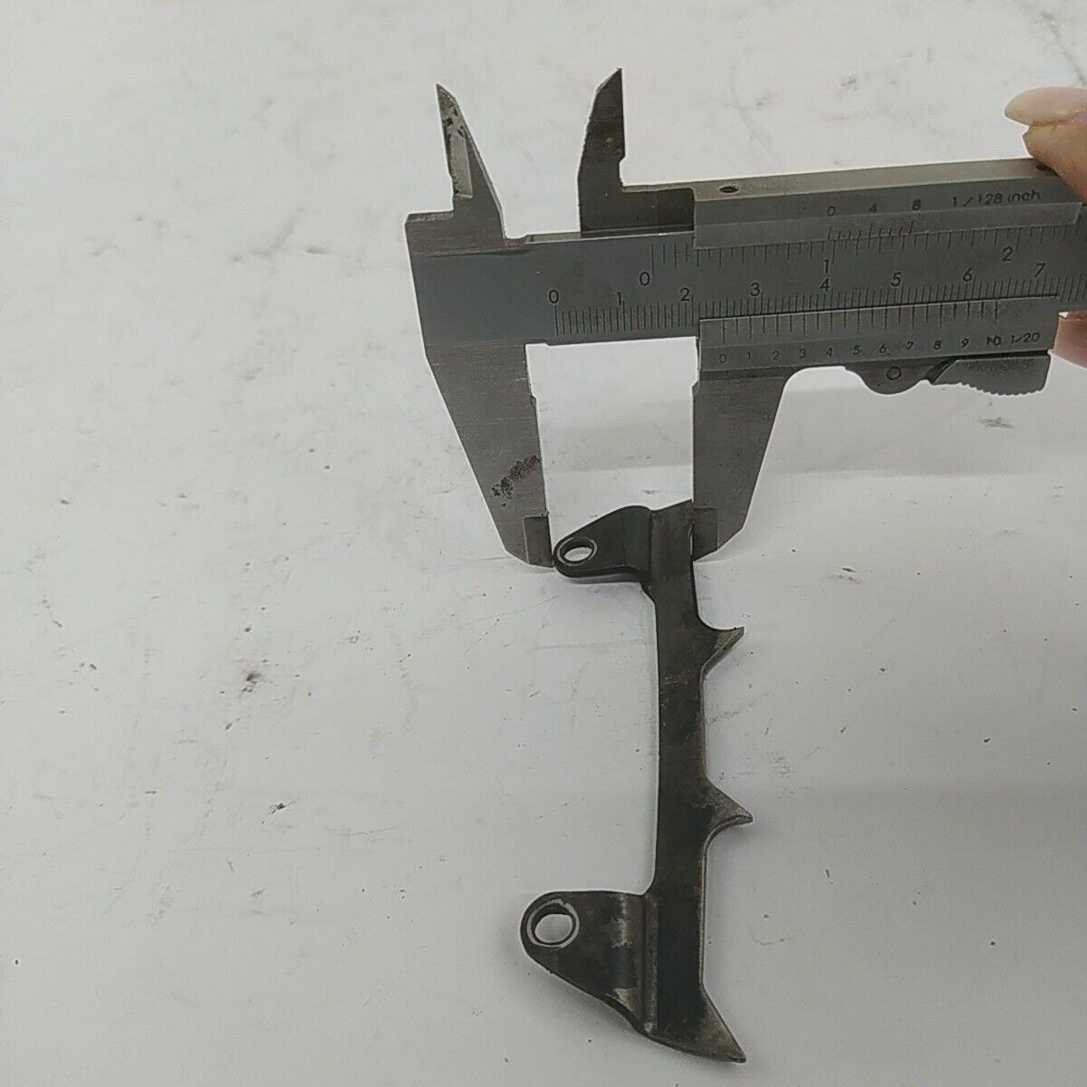 Ricambio usato ARTIGLIO ARPIONE BARRA CATENA per MOTOSEGA Echo 330 EVL