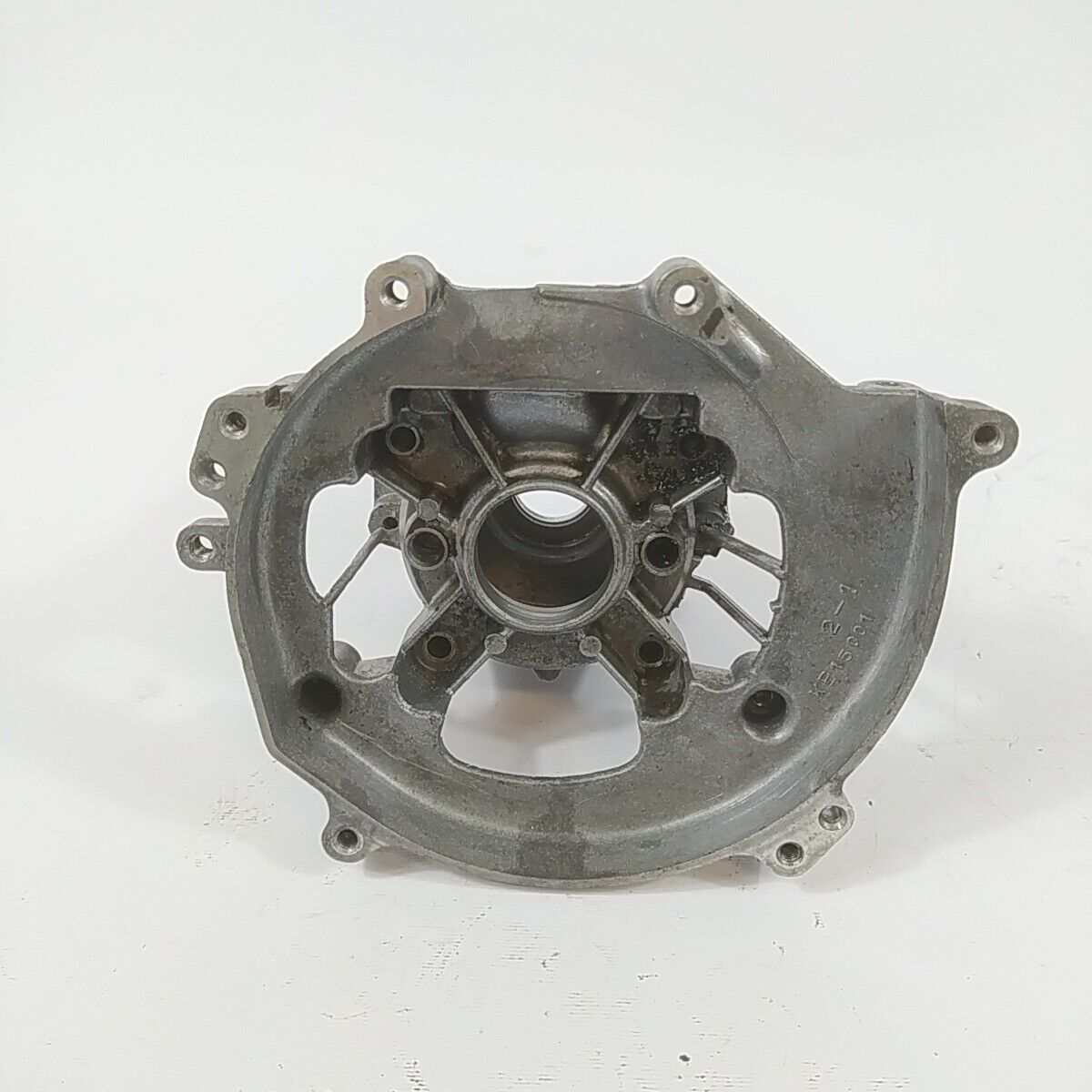 Ricambio CARTER BASAMENTO MOTORE usato per decespugliatore MITSUBISHI MARUYAMA