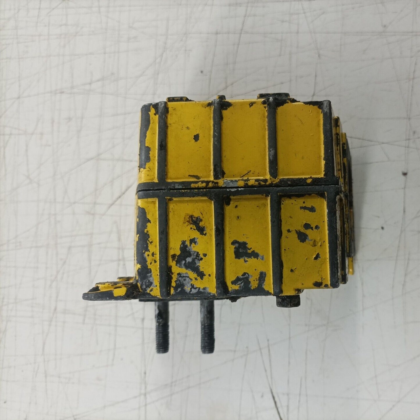 ricambi usati CARTER BASAMENTO CILINDRO PER MOTOSEGA ALPINA PROF castor  45