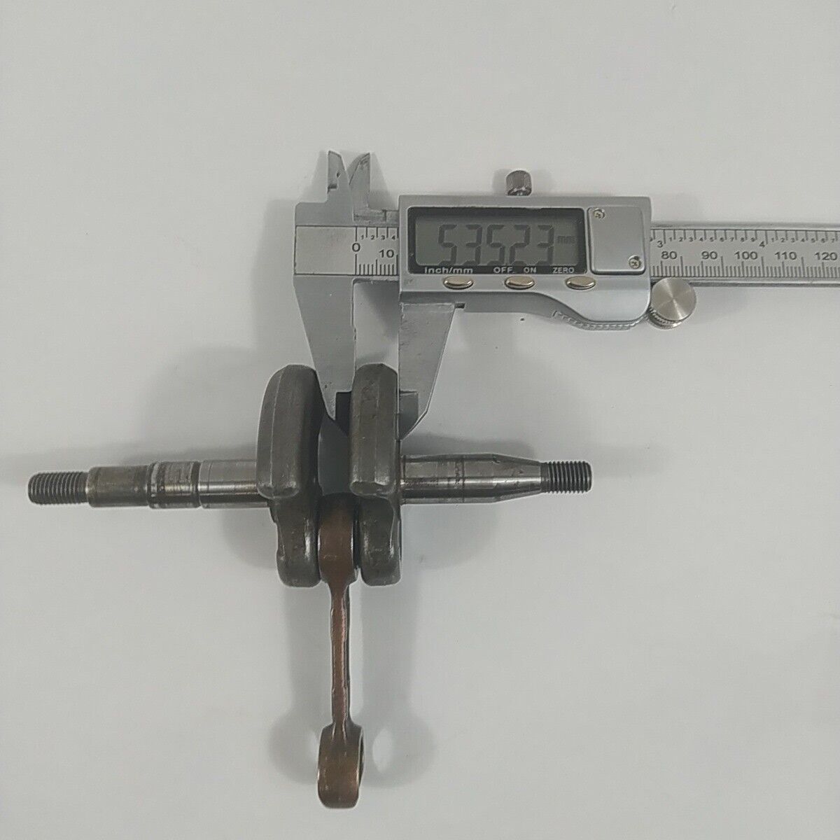 Ricambio ALBERO MOTORE ORIGINALE PER MOTOSEGA POULAN usato