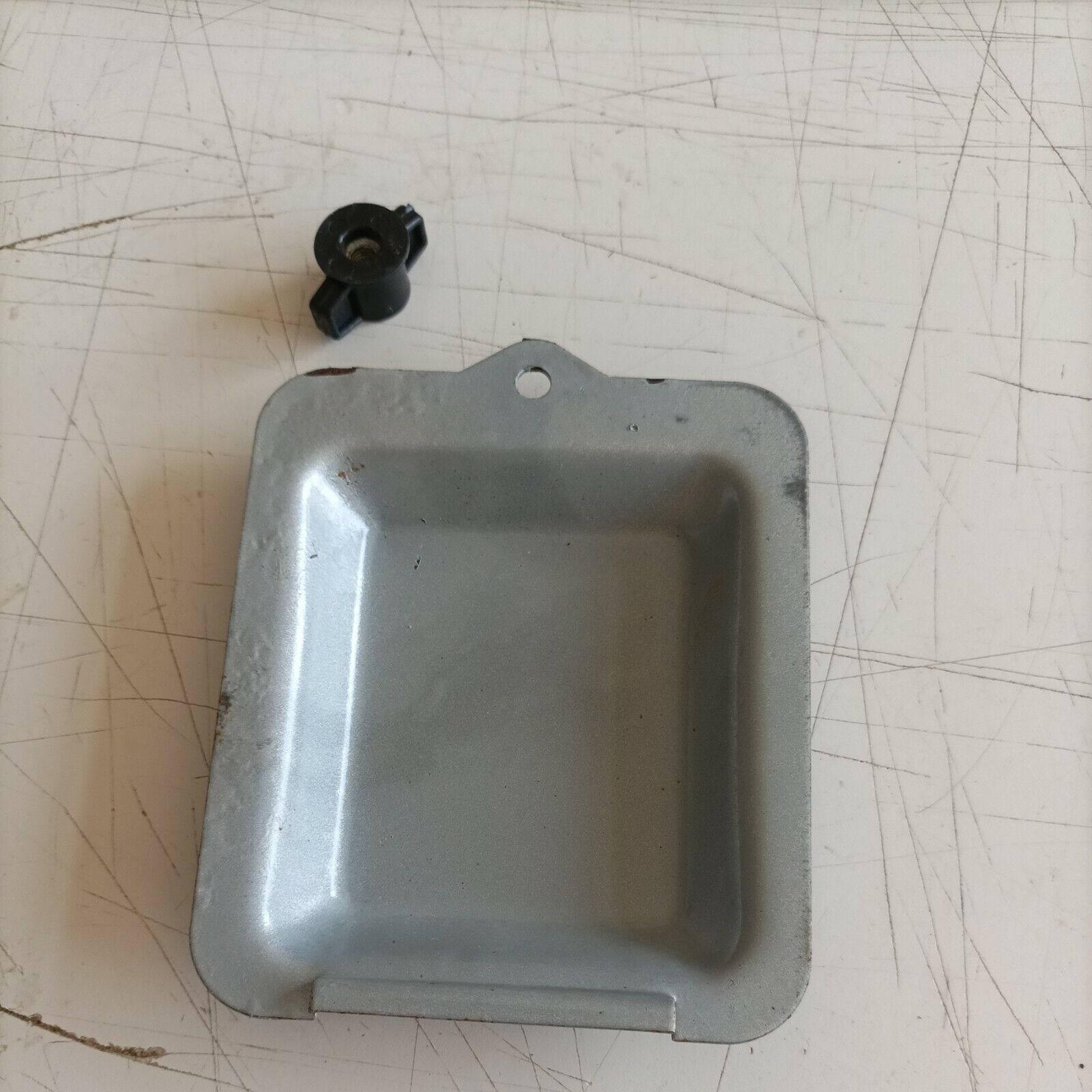 COPERCHIO TRAZIONE POSTERIORE PER TOSAERBA BRIGGS & STRATTON 675S 190 CC usato