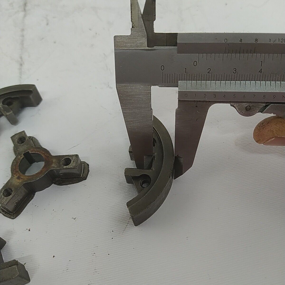 Ricambi per MOTOSEGA BLITZ 501 OLEOMAC 251 usati FRIZIONE TRASMISSIONE CATENA