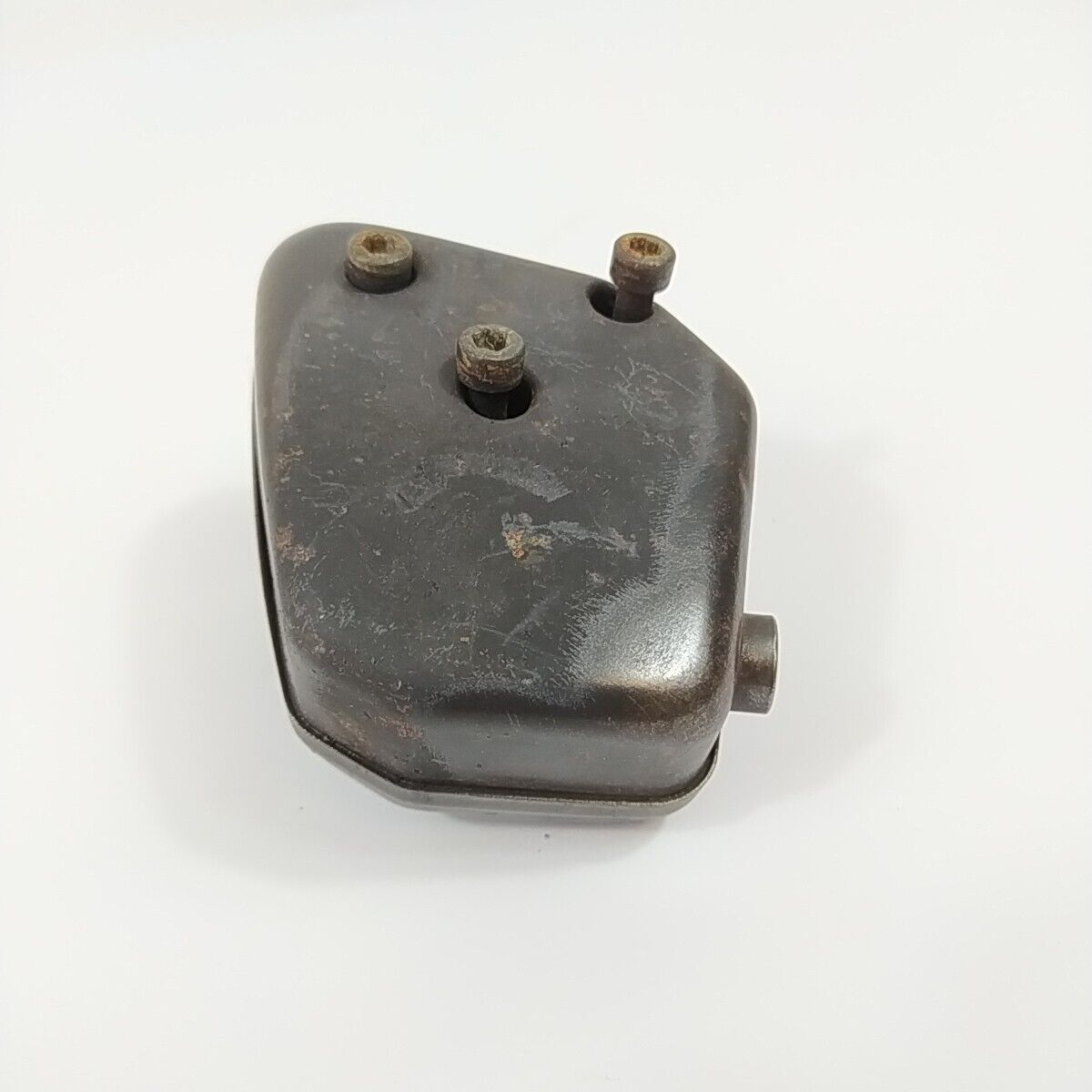 Ricambi usati MARMITTA TERMINALE DI SCARICO ORIGINALE PER MOTOSEGA CASTOR 438 