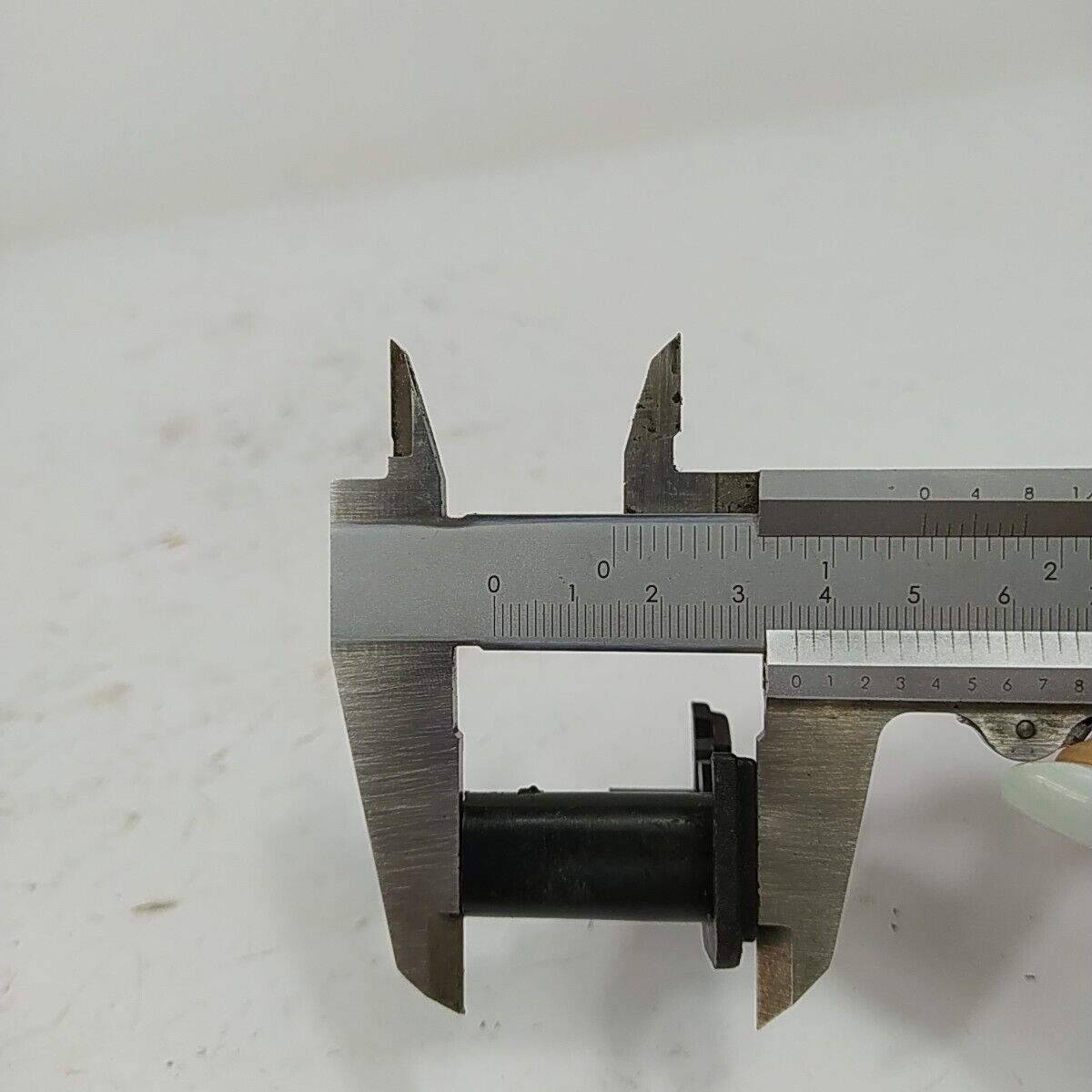 Ricambi usati per decespugliatore MCCULLOCH passanti regolazione carburatore