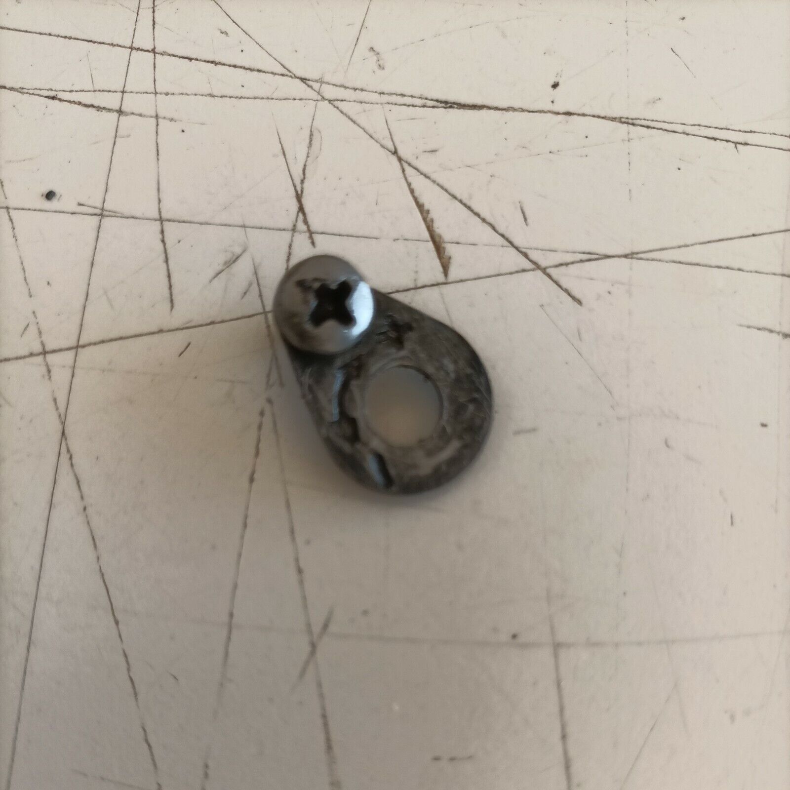 pompa olio ORIGINALE COMPLETA PER MOTOSEGA EFCO 134 ricambi usati