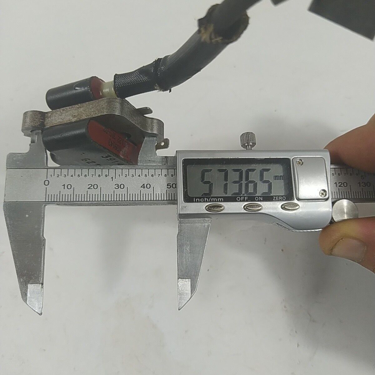 Ricambio BOBINA DI AVVIAMENTO ACCENSIONE PER MOTOSEGA POULAN usato