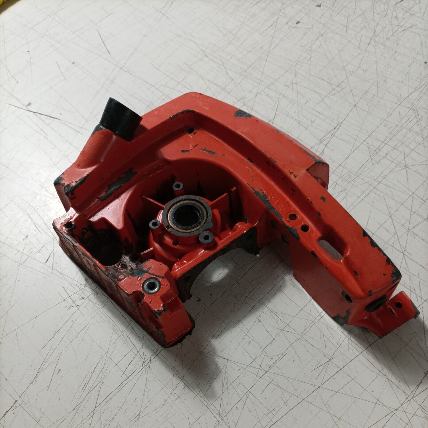CARTER BASAMENTO CILINDRO LATO VOLANO TELAIO PER MOTOSEGA CASTOR C70 ALPINA A70