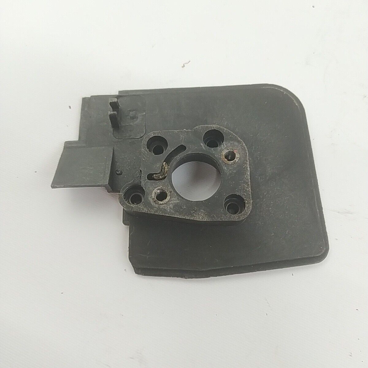 Ricambi per MOTOSEGA BLITZ 501 OLEOMAC 251 usati FLANGIA COLLETTORE CARBURATORE